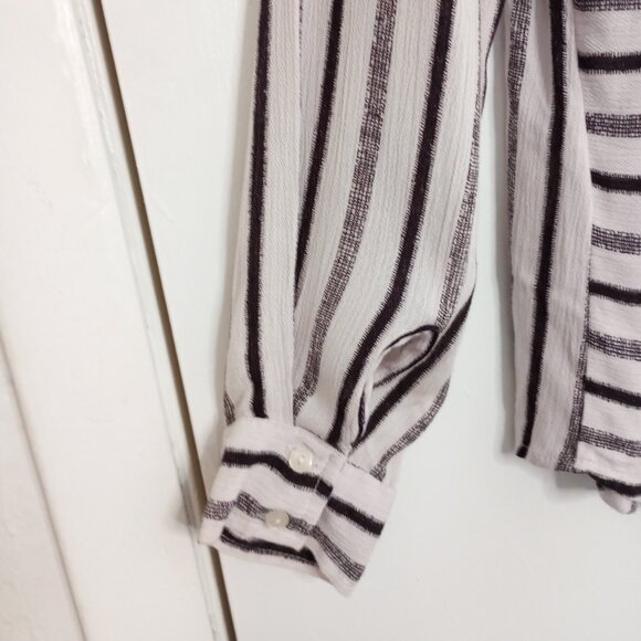 Black Tape Striped Button Front Hi-Lo Tunic Shirt - Picture 6 of 12